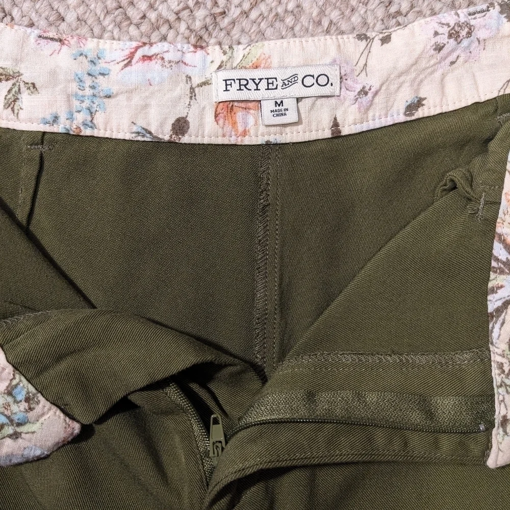 Frye & Co wide leg size 8 cropped pants